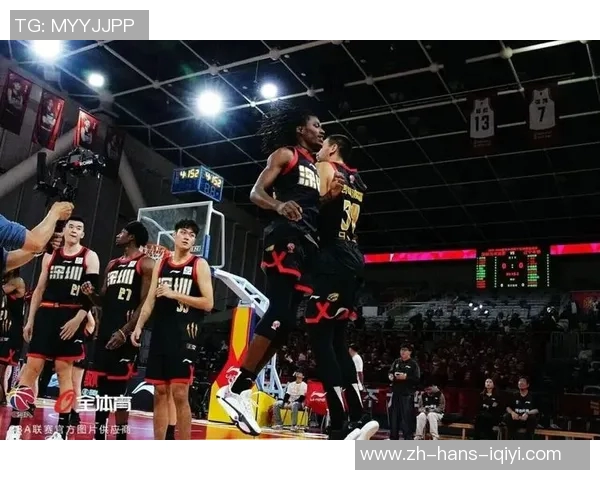 贺希宁与约翰逊联手发威深圳客场战胜广州终结对手九连败 贺希宁与约翰逊联手发威深圳客场战胜广州终结对手九连败